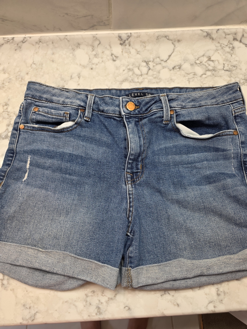 LEVEL 99 Women's Medium Blue Rolled-Hem Denim Shorts